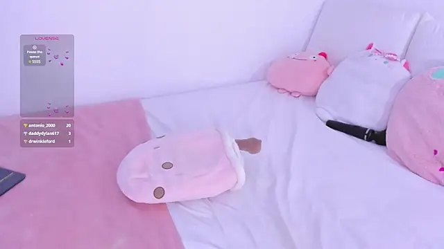 Catbaby888  online show from January 28, 2025, 5:00 am