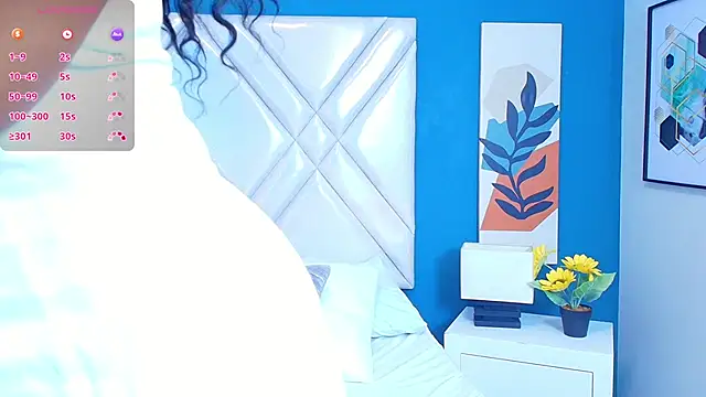 Snapshot of Salome_Diaz_ chatting on January 27, 2025, 4:30 am Salome Diaz  online show from January 27, 2025, 4:30 am