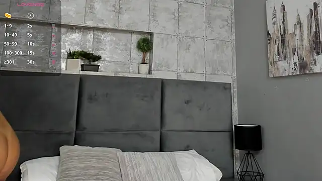 Snapshot of Salome_Diaz_ chatting on January 31, 2025, 1:23 pm Salome Diaz  online show from January 31, 2025, 1:23 pm