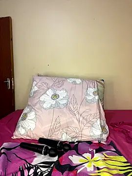 HornyxLadie online show from January 7, 2026, 10:12 pm