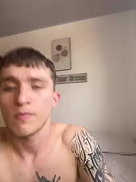 Dylanwhite23  online show from January 17, 2025, 7:27 pm