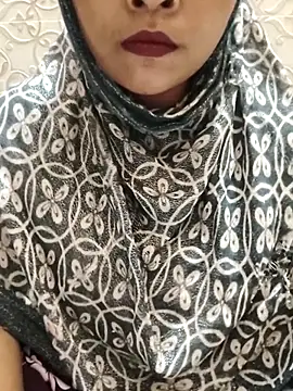 Indian-Nazia online show from September 26, 2025, 7:51 pm