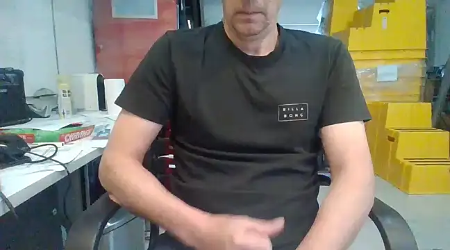 Raimundo1971 online show from December 4, 2024, 1:42 pm