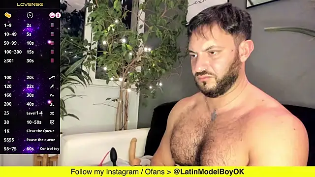 arielenbsas online show from February 17, 2025, 12:54 am