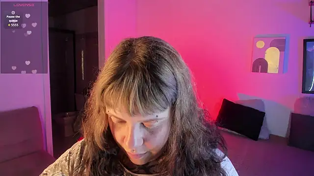 Sabrina scarlett online show from September 11, 2025, 4:34 am