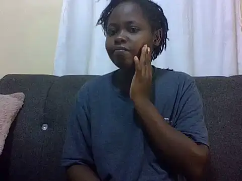 Sweetcecie01 online show from March 13, 2026, 8:59 pm