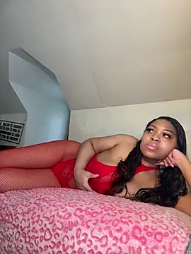 AUNYXXX online show from February 14, 2026, 5:10 pm