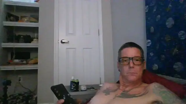 Snapshot of hobgoblinbob chatting on July 24, 2026, 6:00 am hobgoblinbob online show from July 24, 2026, 6:00 am