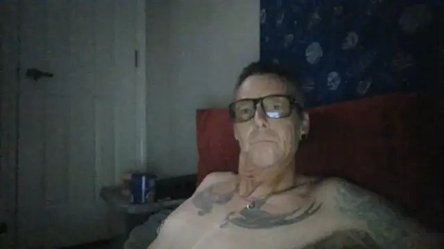 Snapshot of hobgoblinbob chatting on July 30, 2026, 8:02 am hobgoblinbob online show from July 30, 2026, 8:02 am