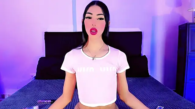 Tiffany moonblack online show from December 3, 2025, 2:41 am