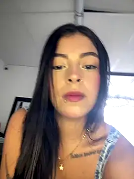 Dulce-diosa online show from December 4, 2024, 5:33 pm