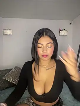 Dulce-diosa online show from January 7, 2025, 6:24 pm