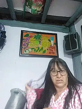 clarita 01 online show from December 4, 2025, 12:36 pm