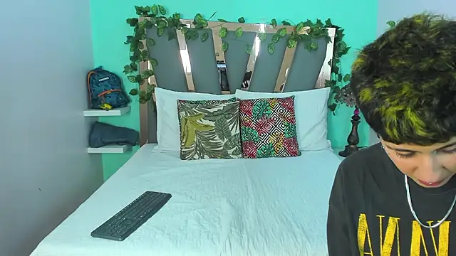 Ethan lennox online show from March 11, 2026, 2:56 pm