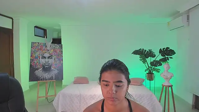 JANYLOVE   online show from September 15, 2025, 10:48 am