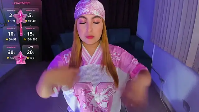 SusyAmis online show from October 4, 2025, 4:43 am