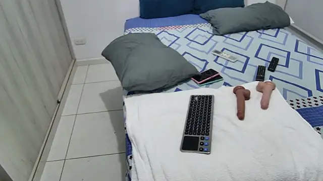 Scarlett Evanz online show from February 24, 2025, 5:43 am