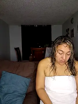 kitty 84 online show from February 15, 2025, 10:44 am