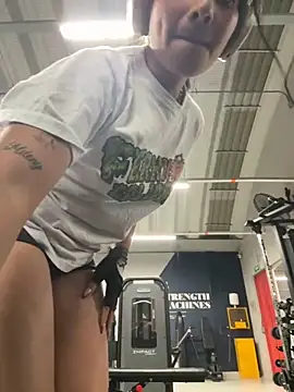 Snapshot of _vaness chatting on October 29, 2025, 5:42 am vaness online show from October 29, 2025, 5:42 am