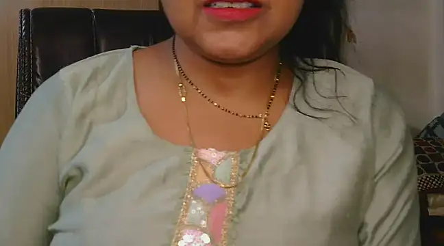 Snapshot of Cute_Ruhi99 chatting on January 25, 2025, 11:34 am Cute Ruhi99 online show from January 25, 2025, 11:34 am