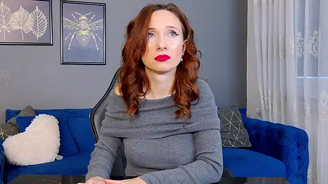 AnneHove online show from December 2, 2025, 6:08 am