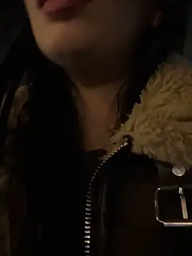 gizemseks online show from November 11, 2025, 6:08 pm