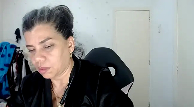 vikyadams online show from February 27, 2025, 3:37 pm