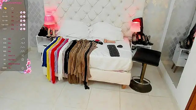 Snapshot of Sara_Gomez chatting on January 25, 2025, 11:00 pm Sara Gomez online show from January 25, 2025, 11:00 pm