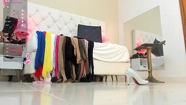 Snapshot of Sara_Gomez chatting on February 16, 2025, 7:59 am Sara Gomez online show from February 16, 2025, 7:59 am