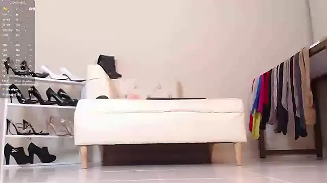 Snapshot of Sara_Gomez chatting on March 12, 2025, 7:57 am Sara Gomez online show from March 12, 2025, 7:57 am