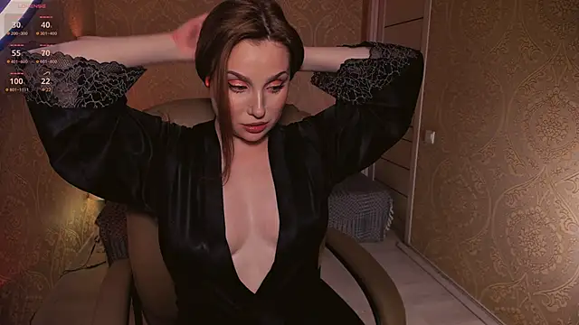 Eesmaaarrr online show from April 17, 2026, 11:41 pm