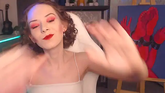 FascinatingEyess online show from November 8, 2025, 6:29 pm