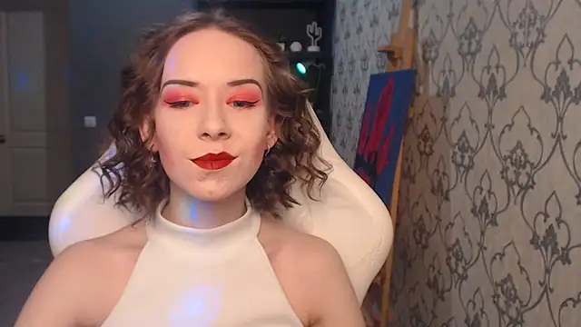 Snapshot of FascinatingEyess chatting on June 12, 2026, 9:57 pm FascinatingEyess online show from June 12, 2026, 9:57 pm