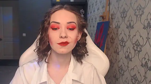 FascinatingEyess online show from July 5, 2026, 9:55 pm