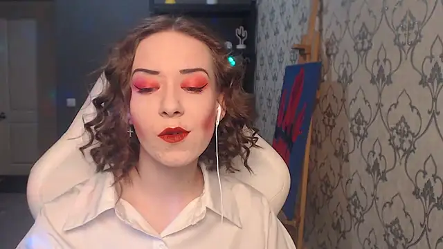 FascinatingEyess online show from July 9, 2026, 9:52 pm