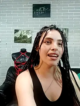 elizatexx online show from December 21, 2024, 3:36 am