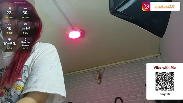 elizatexx online show from February 7, 2026, 1:04 pm