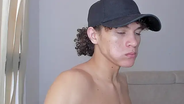 laurent nova online show from January 29, 2025, 6:28 pm