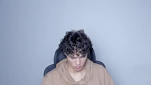 laurent nova online show from November 14, 2025, 9:08 am