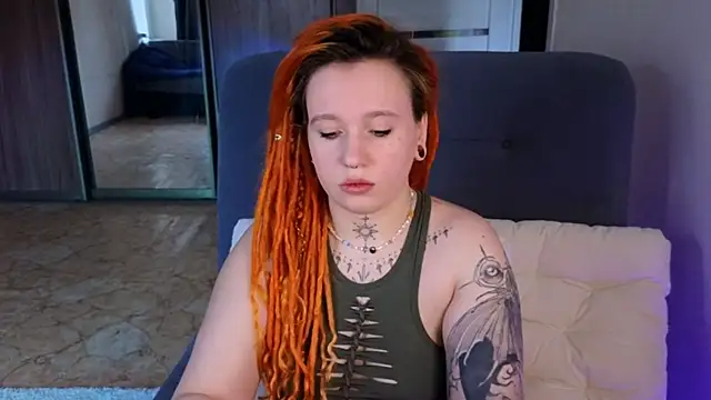 The Full Red Moon online show from October 7, 2025, 5:37 am