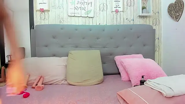 Antonella Montanari online show from March 2, 2025, 11:31 pm