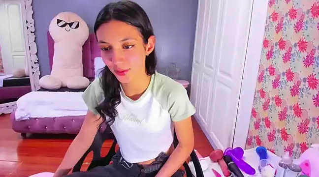 Iris Stone  online show from January 25, 2025, 8:10 pm