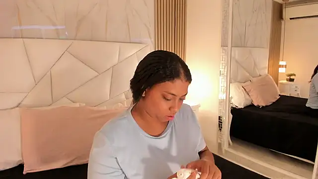 belacampbell online show from June 30, 2026, 5:19 am