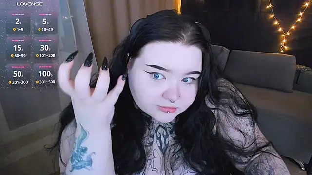 Snapshot of Gotic_Pie chatting on December 28, 2024, 10:13 pm Gotic Pie online show from December 28, 2024, 10:13 pm