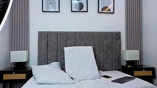 Luciana Ortiz1 online show from December 16, 2025, 1:49 pm