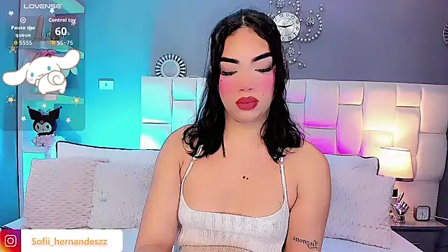 Sofi hdz online show from September 18, 2025, 8:44 pm