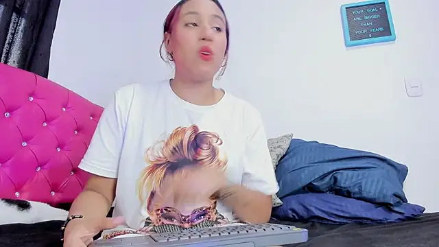 katia  dann online show from January 2, 2025, 6:56 pm