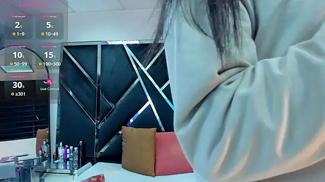 Ivanna18 x online show from October 13, 2025, 3:39 am