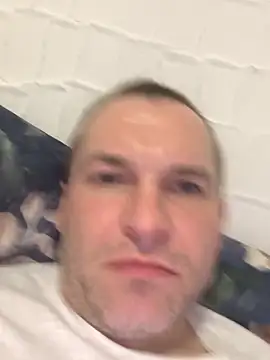 AttractiveSilk5 online show from January 17, 2026, 12:59 am