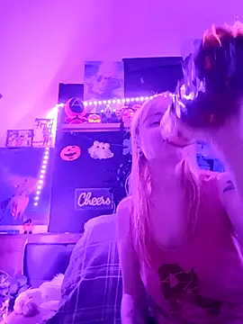 Sakura27undUriel online show from October 31, 2025, 5:47 pm